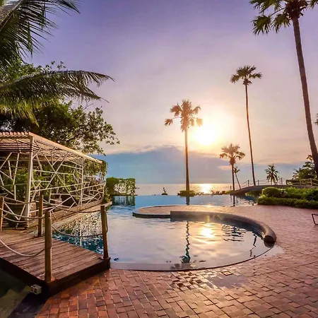 The Palm Wongamat - 1Br Luxury Beachfront Suite - Ocean View - 32 Floor